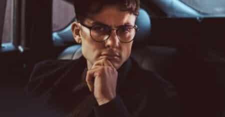 IPVA atrasado gera multa?