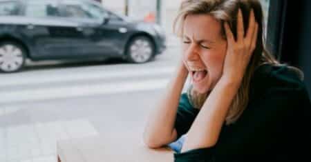 Multa por som alto: o que diz a lei, valores e como evitar