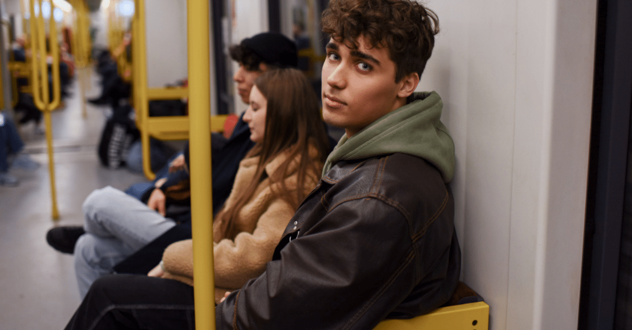 Descubra se é possível reverter a cassação da CNH, quais são os prazos, recursos administrativos e judiciais, e como recuperar seu direito de dirigir.